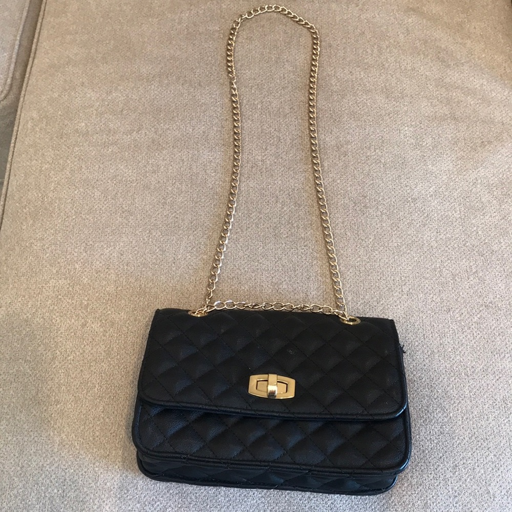 EXPRESS Quilted Chain Bag